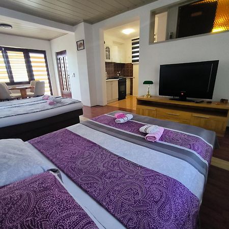 Centar Apartment ซาราเยโว ภายนอก รูปภาพ
