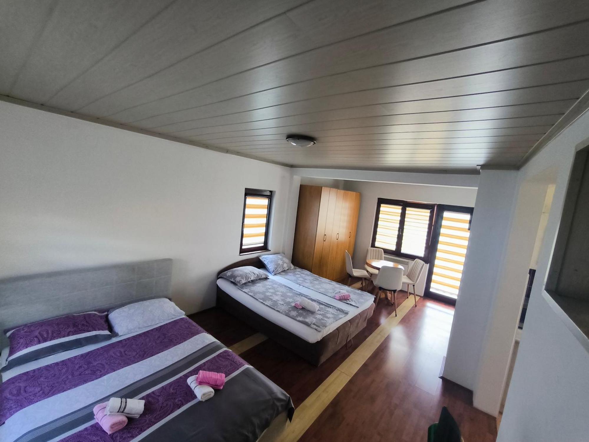 Centar Apartment ซาราเยโว ภายนอก รูปภาพ